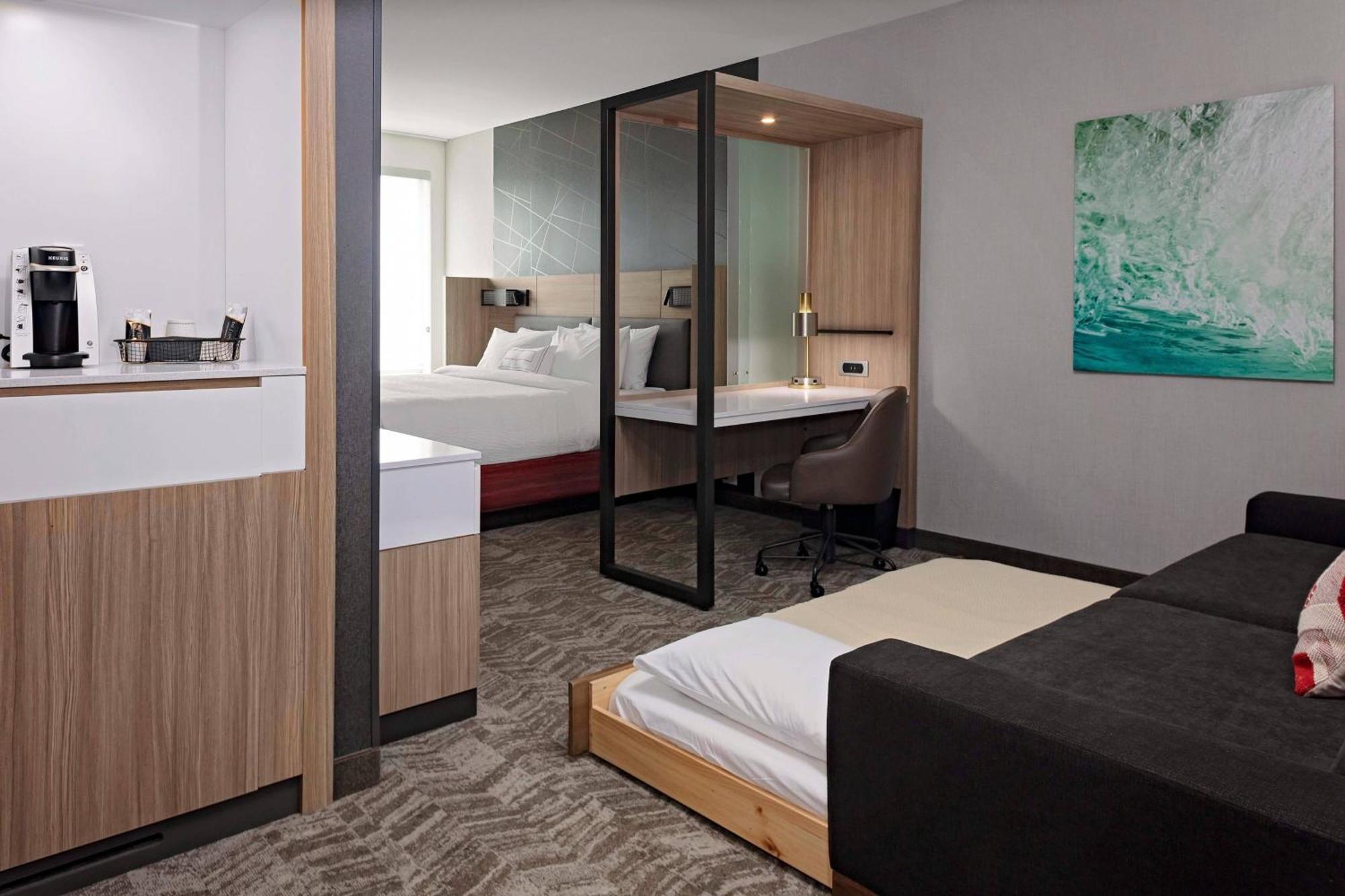 สปริงฮิลล์ สวีท บาย แมริออท แคนซัสซิตี้ พลาซา Hotel ภายนอก รูปภาพ
